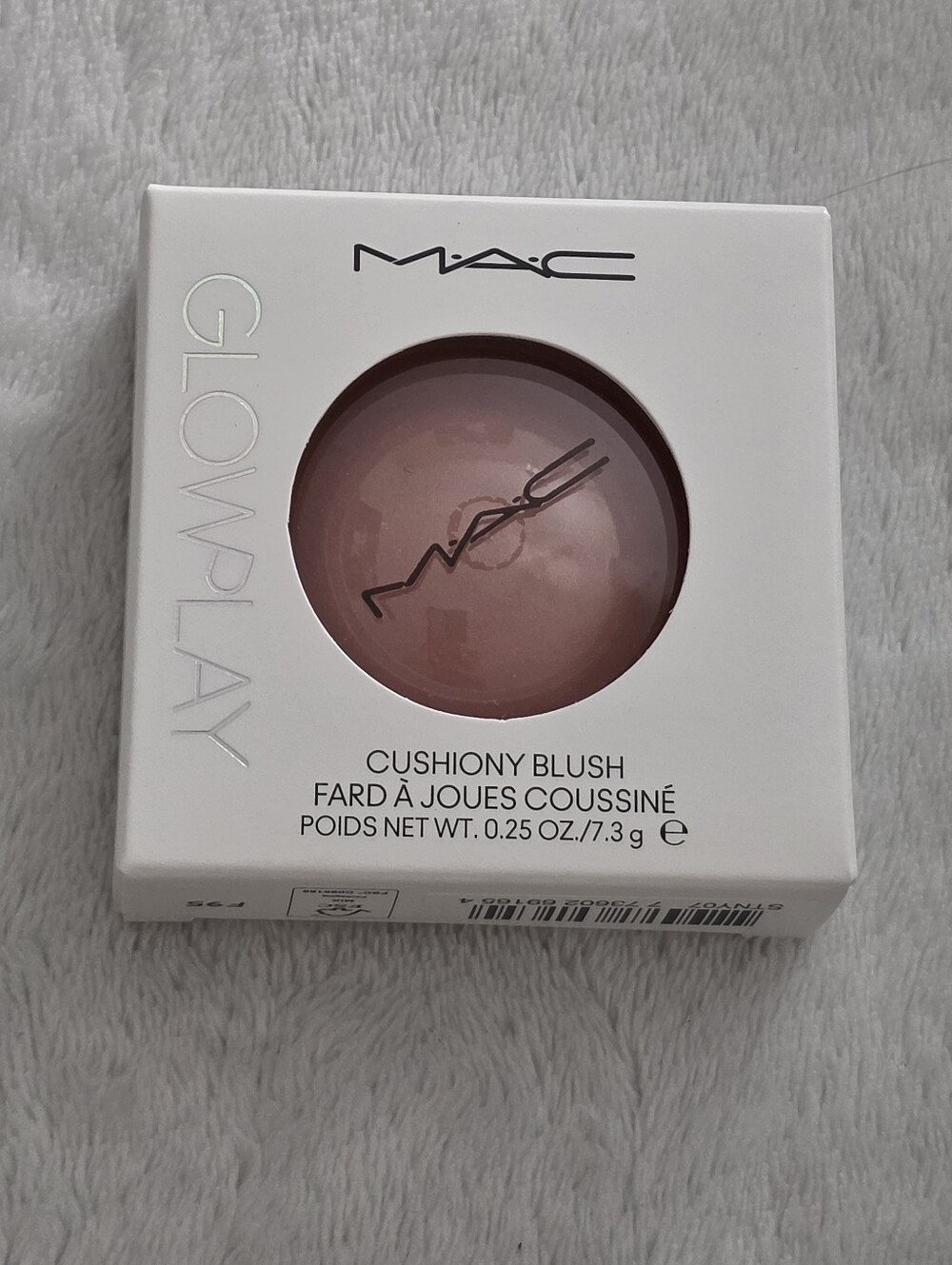 M·A·C Glow Play Cushiony Blush (Grand) 0.25 oz